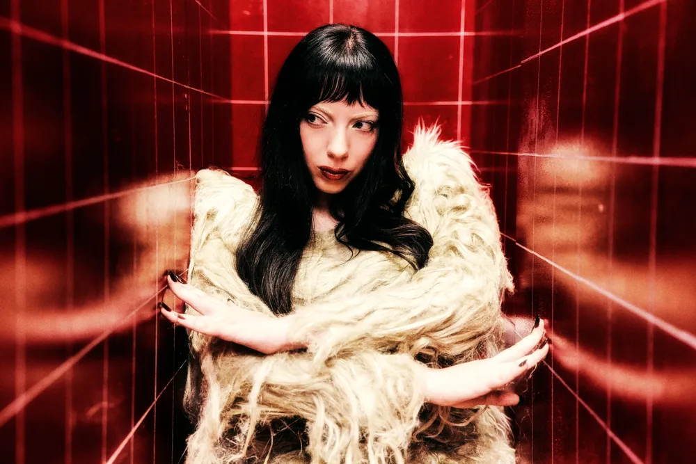 Lisa Maria - Demente PRESS PH1
